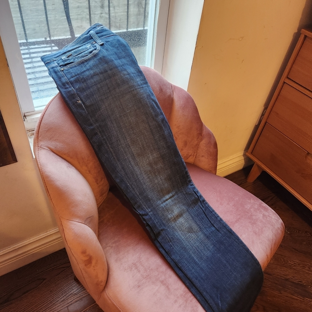 Joe's Jeans The Honey Booty Fit W32